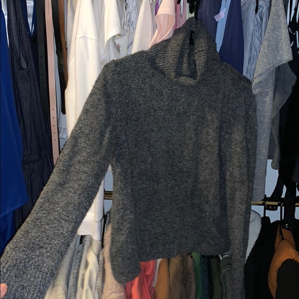 Brandy Melville Turtleneck Sweater